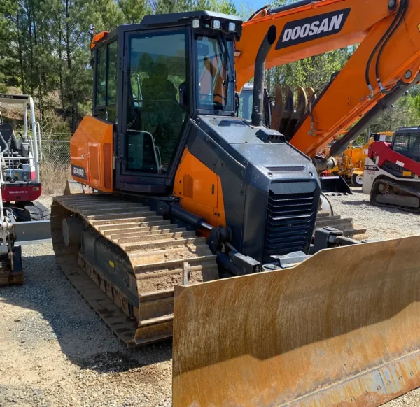 Doosan DD100 Bulldozer – Stock Number: E042679 – Call for Price