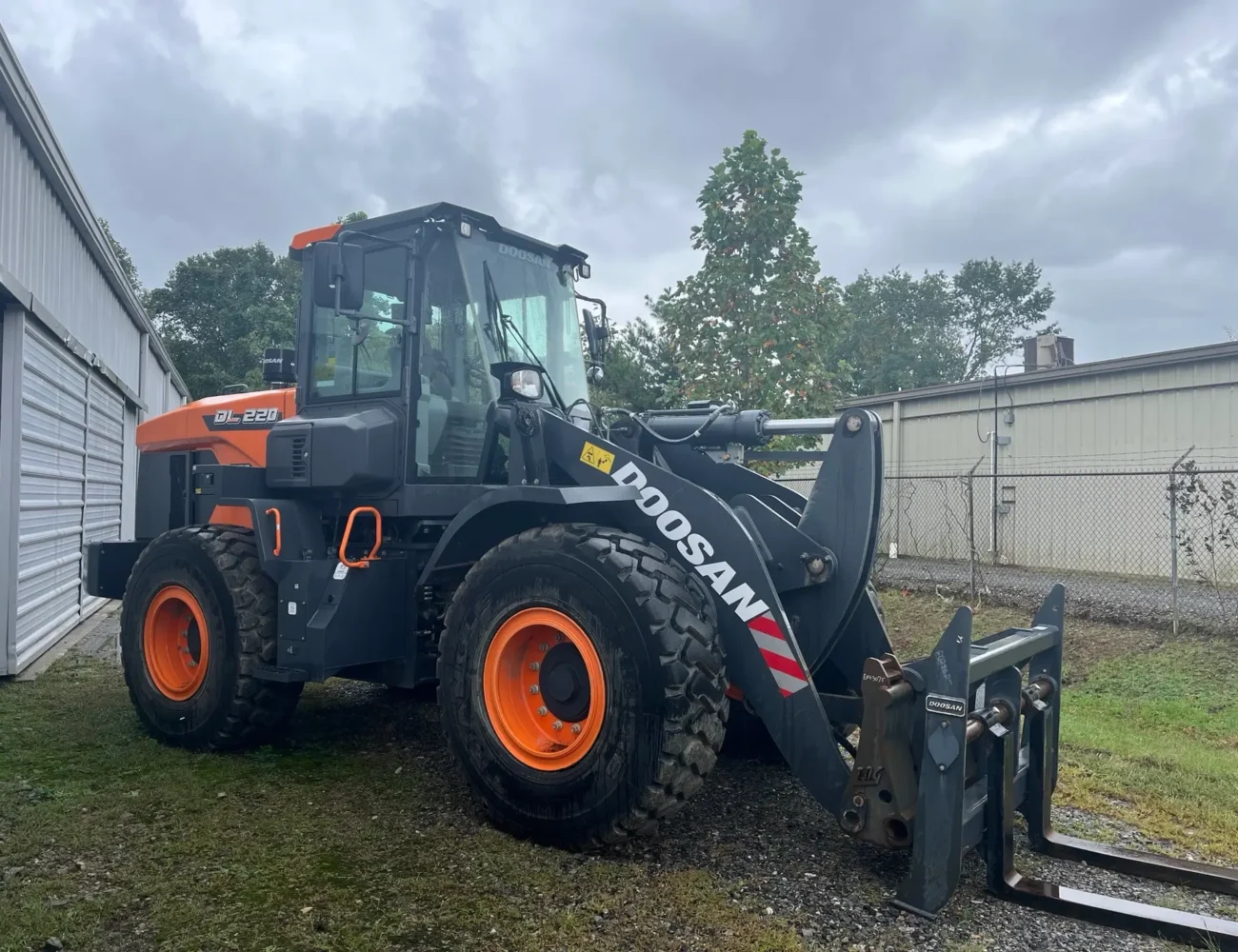 Develon DL220-7 – Stock # E044879 – Serial # DHKCWLDVPP5050561