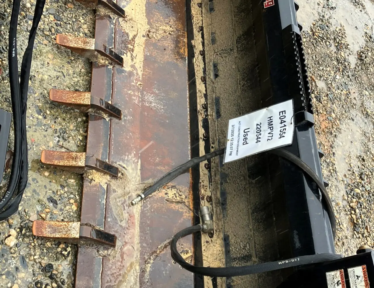 4N1 Bucket Fits TL8/TL10 - E041554